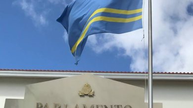 Photo of El “fantasma” venezolano llega a las elecciones en Aruba: Descartan uso de polémico escáner de votos