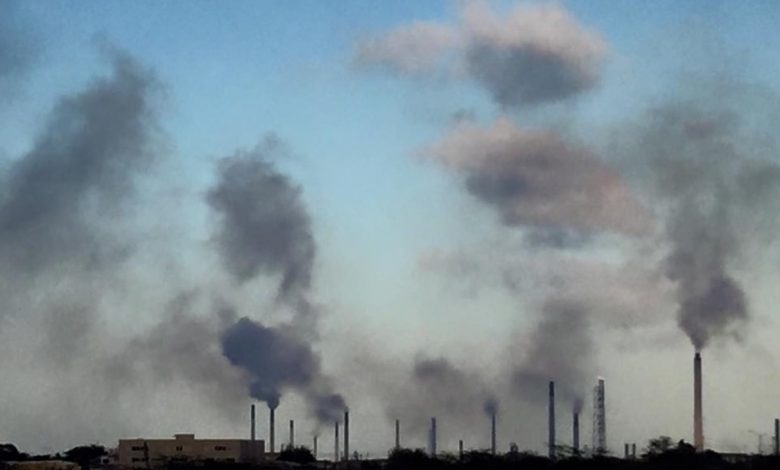 Photo of Riesgo de daño ambiental entorpecerá la reapertura de la refinería de Curazao