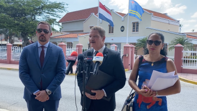 Photo of Líderes de la oposición se unen para revocar el Presupuesto 2023 de Aruba