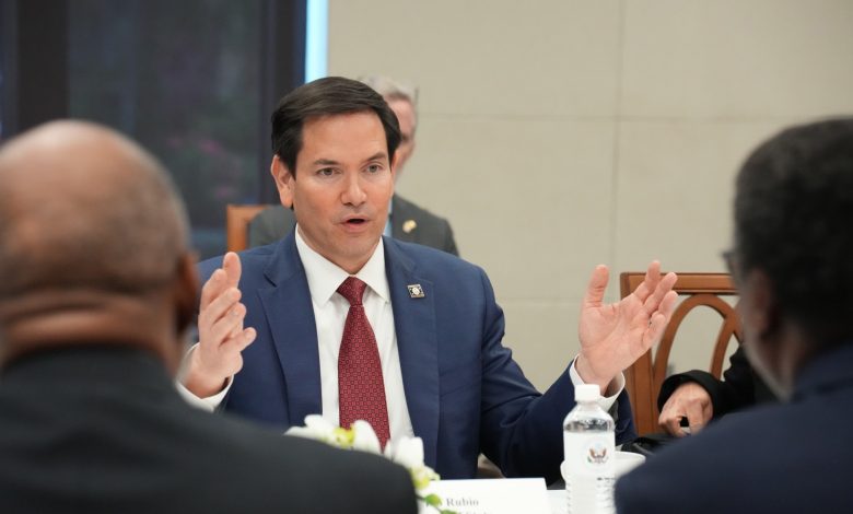 Photo of Informe del Departamento de Estado señala que venezolanos son sometidos a explotación en seis islas del Caribe